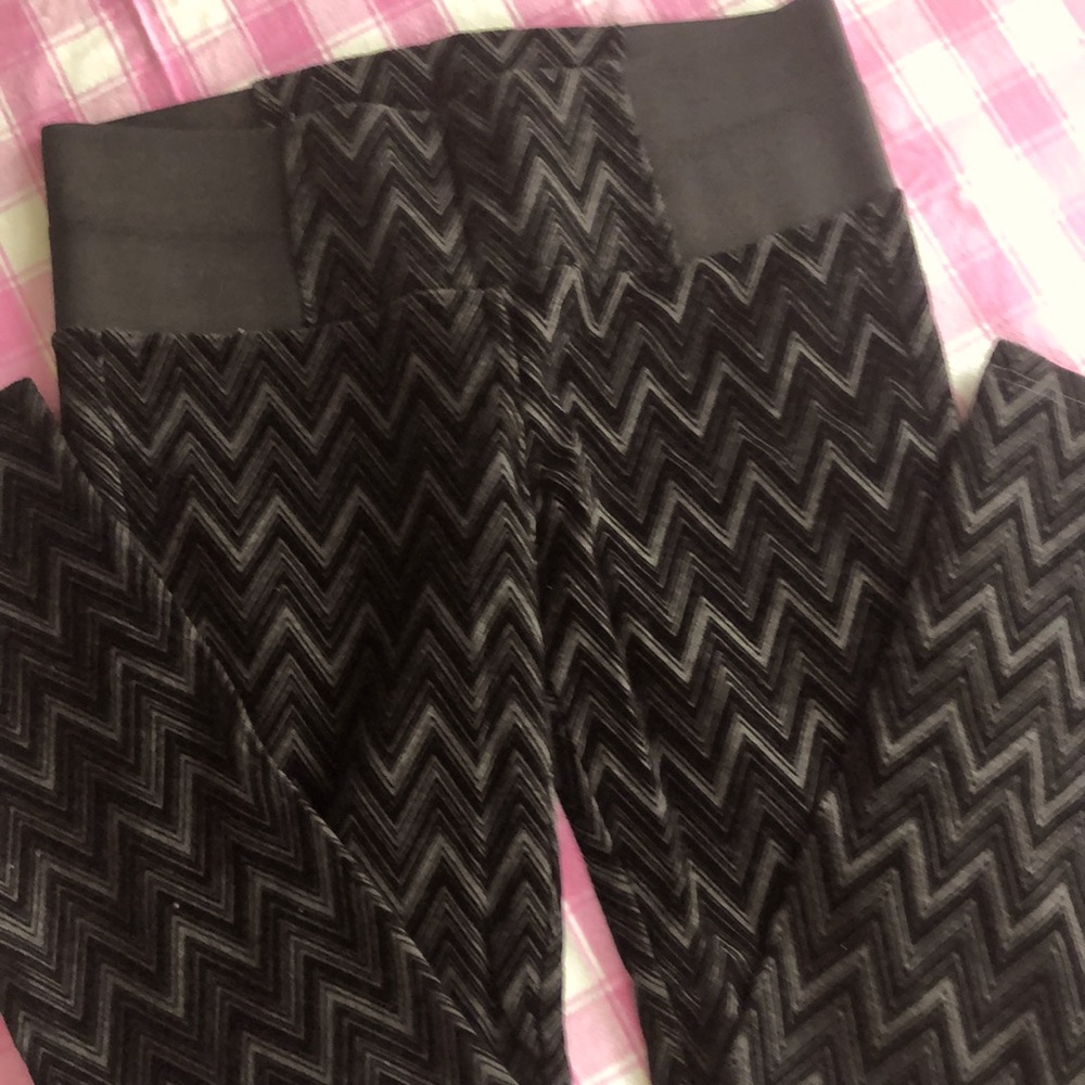 Never worn leggings